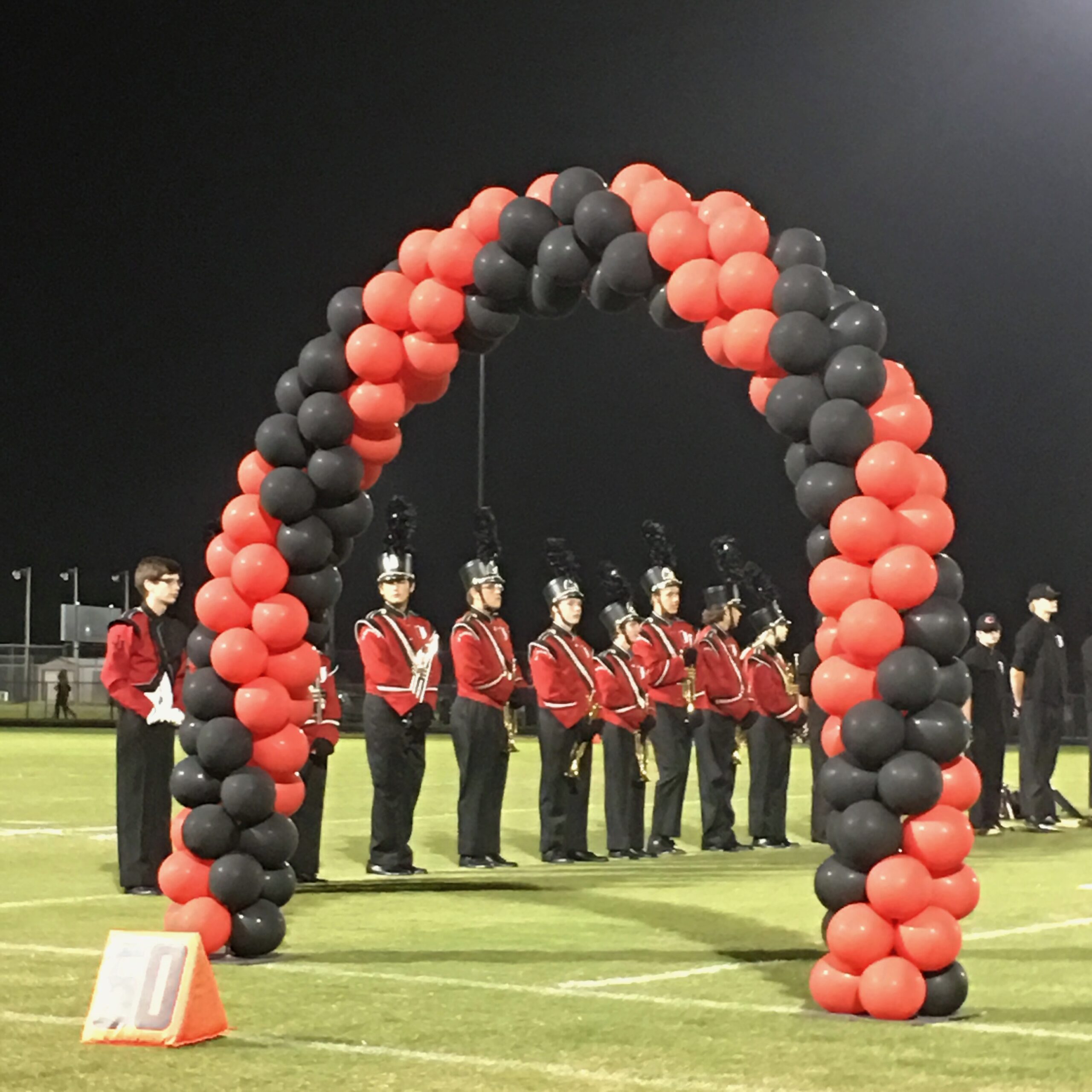 Homecoming Party Decorations Red and Black Homecoming Backdrop Balloon  Garland Banner 2023 for High School University Students Welcome Home Back  to